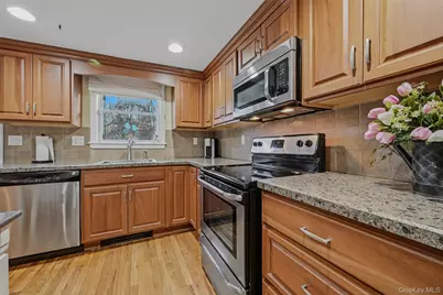 1 3rd Street, Wading River, NY 11792 - Photo 8