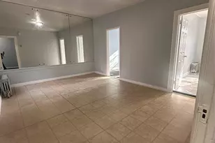 110-11 101st Ave, Richmond Hill, NY 11419 - Photo 8