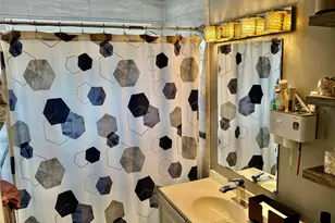 100 Lincoln Ave, Mineola, NY 11501 - Photo 10