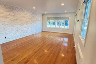 254 Park Ave, Freeport, NY 11520 - Photo 16