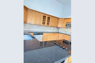 254 Park Avenue, Freeport, NY 11520 - Photo 10
