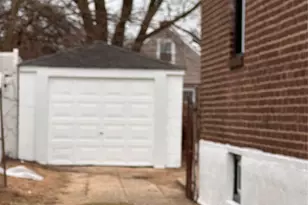 145-87 183rd St, Springfield Gardens, NY 11413 - Photo 26