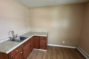 67 N Main St, Harriman, NY 10926 - Photo 2