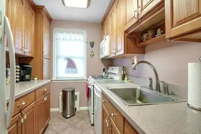 62 Underhill Avenue #2B, West Harrison, NY 10604 - Photo 6