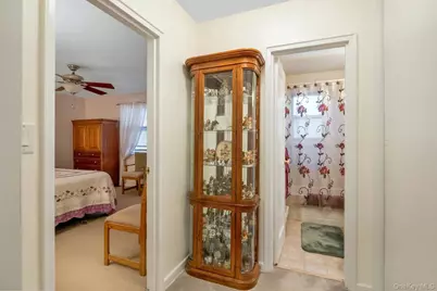 62 Underhill Avenue #2B, West Harrison, NY 10604 - Photo 8