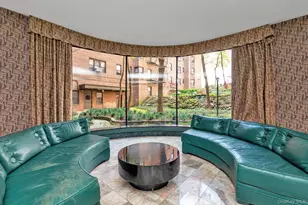 69-10 Yellowstone Blvd, Forest Hills, NY 11375 - Photo 16