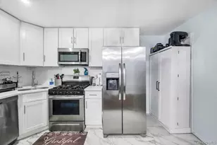 178-26 Zoller Rd, Jamaica, NY 11434 - Photo 8