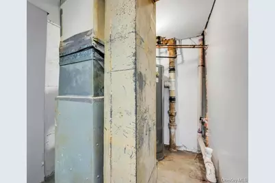 17826 Zoller Road, Jamaica, NY 11434 - Photo 18