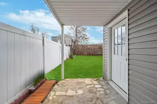 178-26 Zoller Rd, Jamaica, NY 11434 - Photo 22