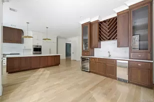 115 Weeks Dr, Dix Hills, NY 11746 - Photo 24