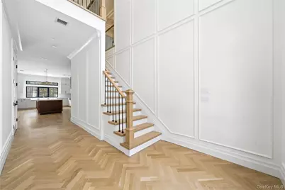 115 Weeks Drive, Dix Hills, NY 11746 - Photo 6