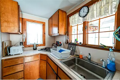 9 East Way Path, Calverton, NY 11933 - Photo 8