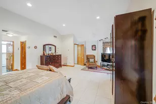 3 Huron Rd, Shirley, NY 11967 - Photo 14