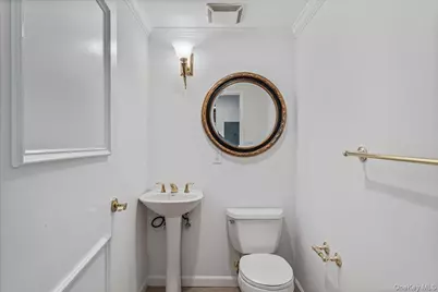 242 Maple Avenue #601, Westbury, NY 11590 - Photo 14