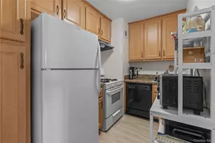 100 E Hartsdale Ave, Hartsdale, NY 10530 - Photo 10