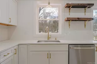 17 Maple St, Glenham, NY 12508 - Photo 2