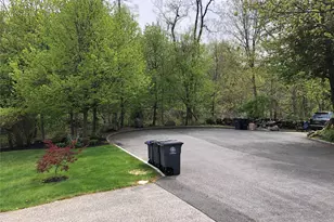 16 Southminster Dr, White Plains, NY 10604 - Photo 8