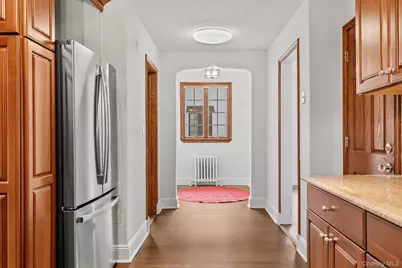 202 E Garden Road, Larchmont, NY 10538 - Photo 10