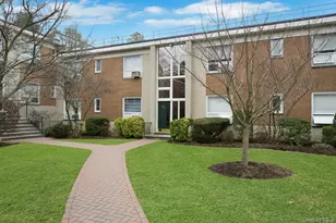 22 Channing Pl, Eastchester, NY 10709 - Photo 2