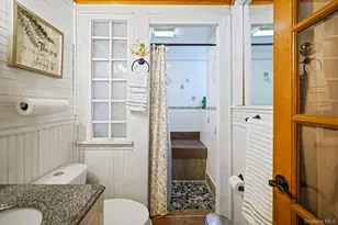 15 18th Ave, Bay Shore, NY 11706 - Photo 18