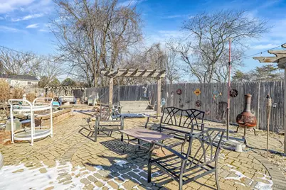 15 18th Avenue, Bay Shore, NY 11706 - Photo 26