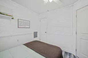 15 18th Ave, Bay Shore, NY 11706 - Photo 20