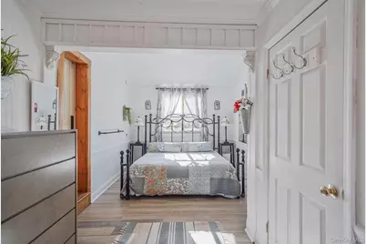 15 18th Avenue, Bay Shore, NY 11706 - Photo 16