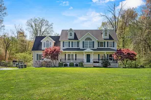 12 Damian Ct, Chester, NY 10918 - Photo 2