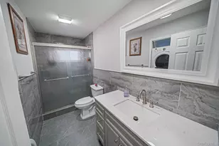 260 Yale St, Hempstead, NY 11550 - Photo 22