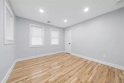 16 Laurel Avenue, Hempstead, NY 11550 - Photo 18