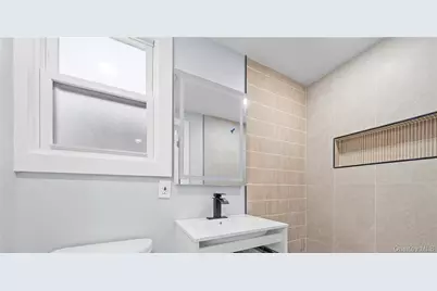 16 Laurel Avenue, Hempstead, NY 11550 - Photo 12