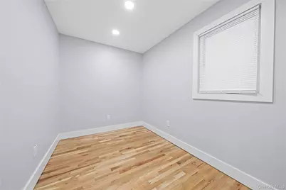 16 Laurel Avenue, Hempstead, NY 11550 - Photo 20