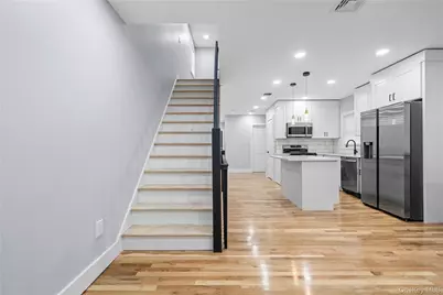 16 Laurel Avenue, Hempstead, NY 11550 - Photo 6