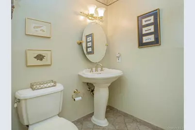 175 Soundview Drive, Port Washington, NY 11050 - Photo 14