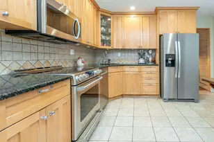 175 Soundview Dr, Port Washington, NY 11050 - Photo 8