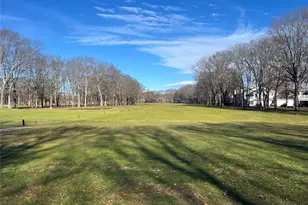 82 Lakeview Dr, Manorville, NY 11949 - Photo 20