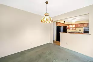 139 N Cedar St, Massapequa, NY 11758 - Photo 8