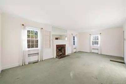 239 Greene Avenue, Sayville, NY 11782 - Photo 20