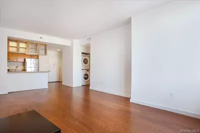 40-26 College Point Boulevard #PH2D, Flushing, NY 11354 - Photo 4