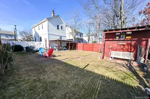 165 Cochran Pl, Valley Stream, NY 11581 - Photo 20