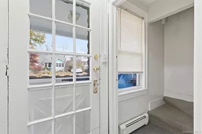 7 Cheshire Street, Huntington Station, NY 11746 - Photo 2