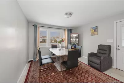 31 21st Avenue, Bay Shore, NY 11706 - Photo 14