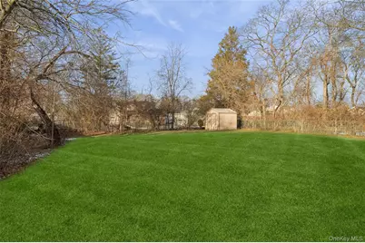 31 21st Avenue, Bay Shore, NY 11706 - Photo 26