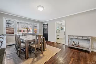 792 Frankford Rd, West Babylon, NY 11704 - Photo 4