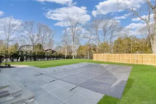 1 Lynnwood Ct, Hampton Bays, NY 11946 - Photo 32