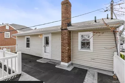 311 W Penn Street, Long Beach, NY 11561 - Photo 24