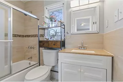 311 W Penn Street, Long Beach, NY 11561 - Photo 12