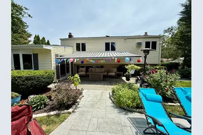 946 Manor Lane, Bay Shore, NY 11706 - Photo 32