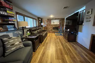 946 Manor Ln, Bay Shore, NY 11706 - Photo 22