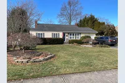 946 Manor Lane, Bay Shore, NY 11706 - Photo 42